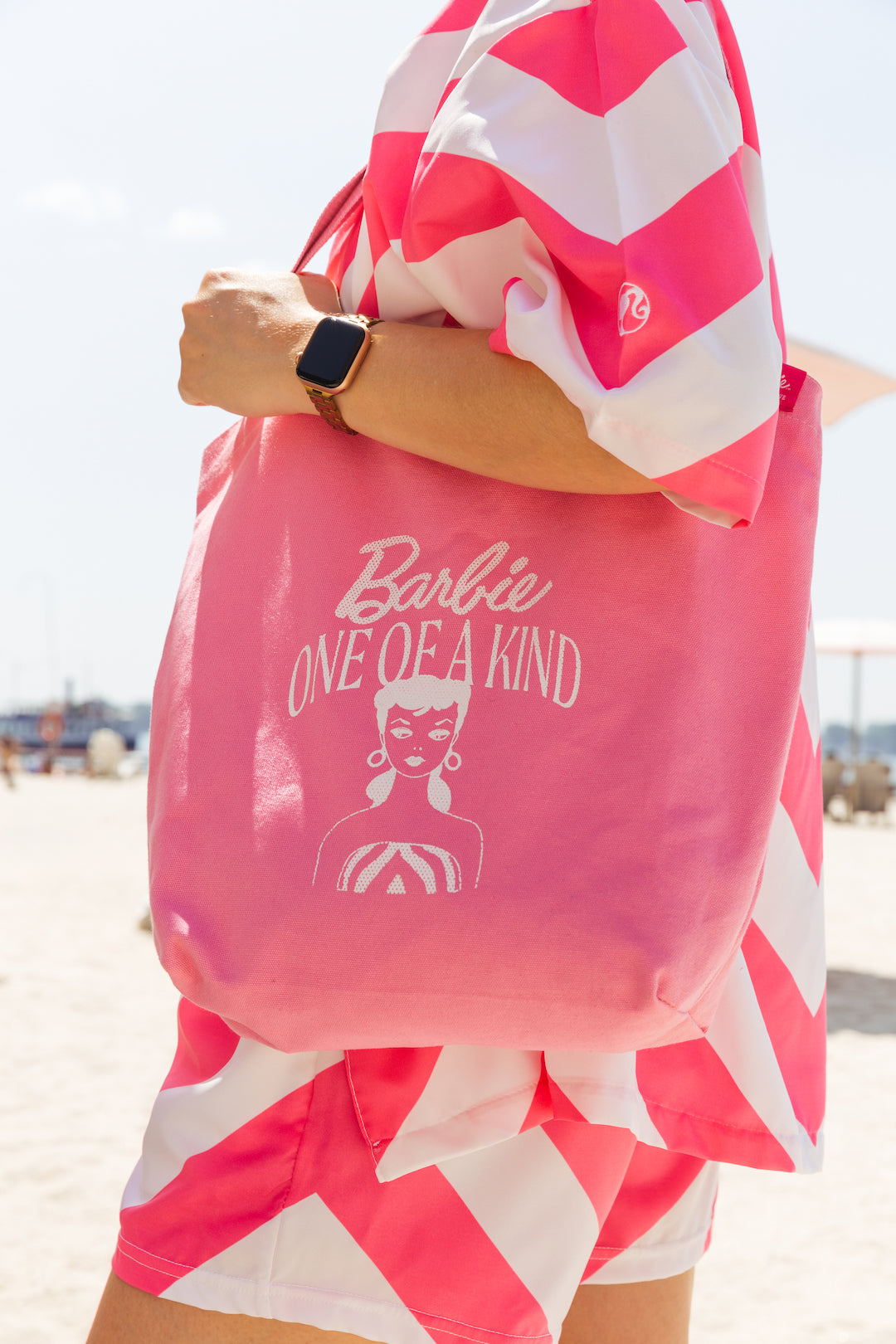 Barbie One Of A Kind Beach Bag - Pink