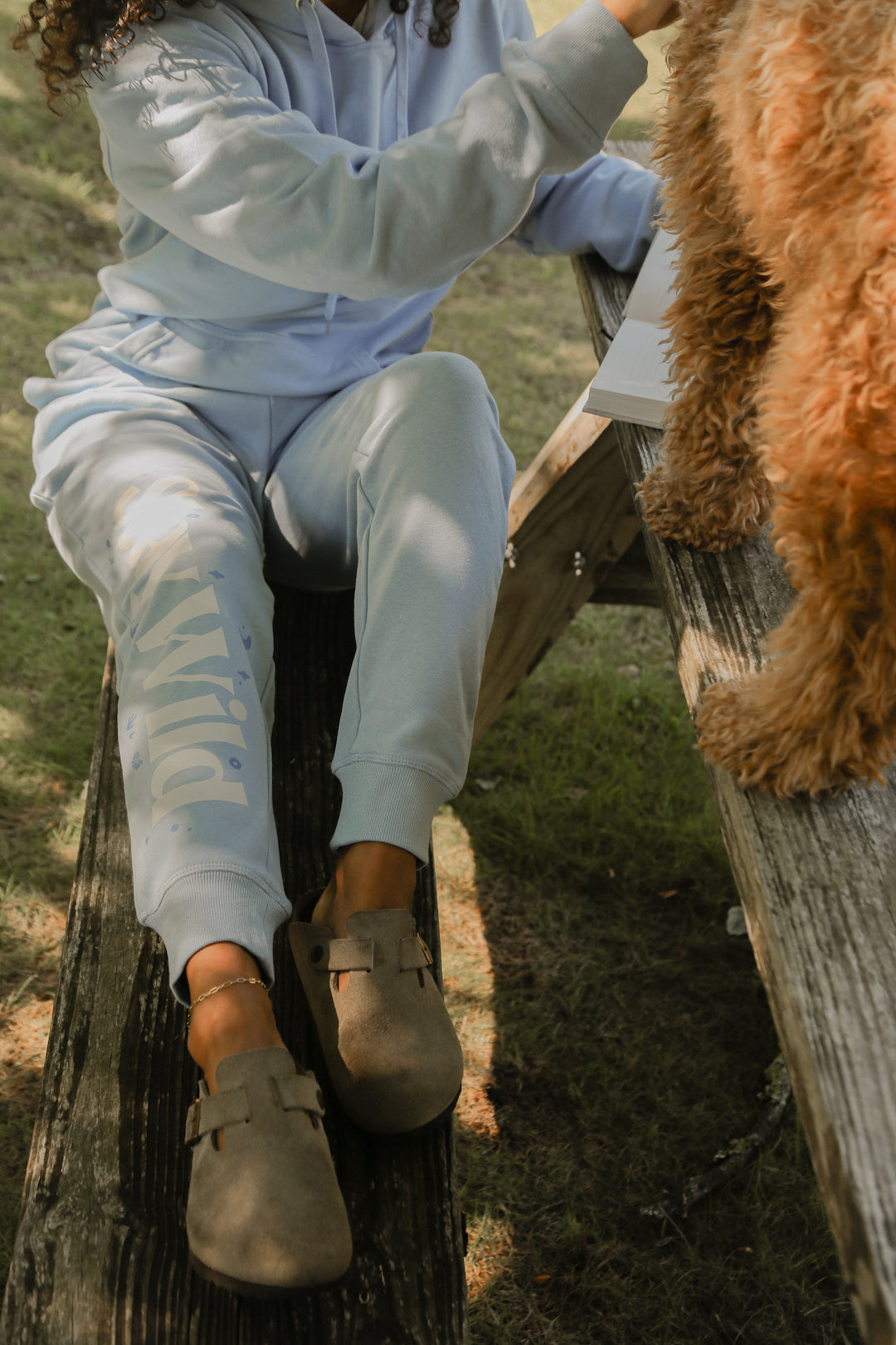 Stay Wild Jogger - Vista Blue