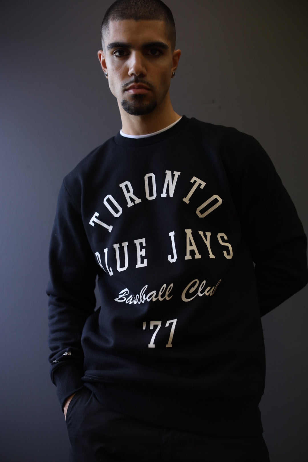 Toronto Blue Jays Heavyweight Crewneck - Black