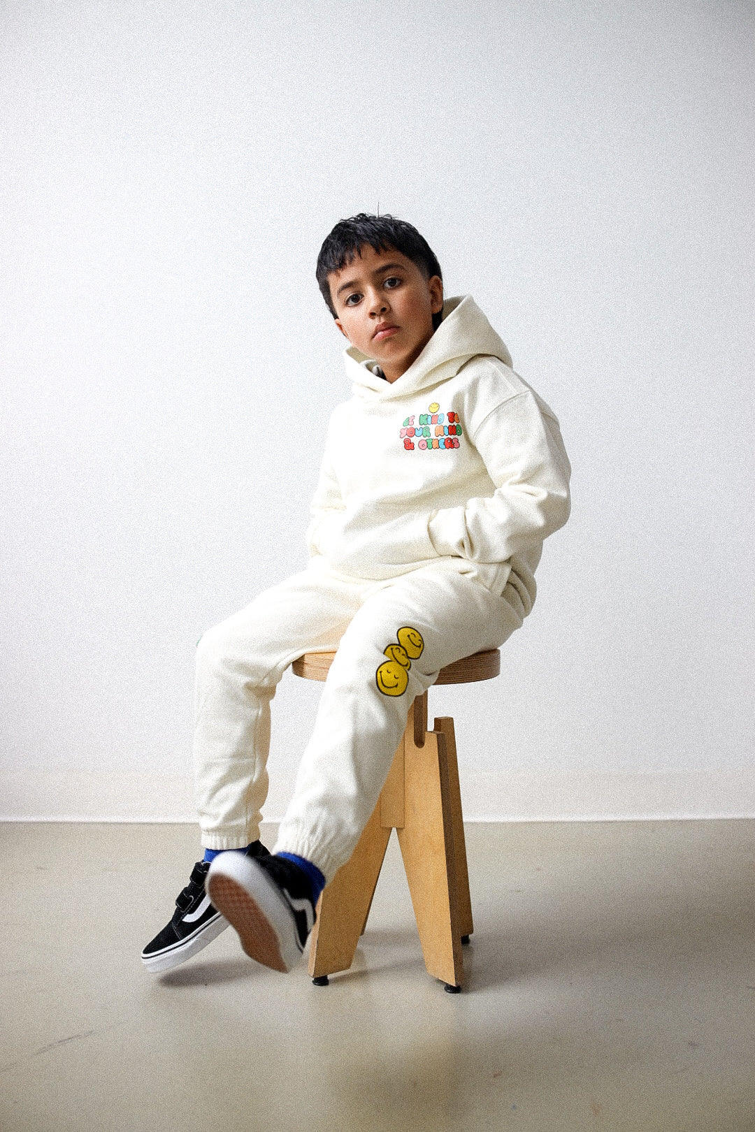 Pantalon de jogging épais pour jeunes P/C x SmileyWorld « Soyez gentil avec votre esprit et les autres » - Ivoire