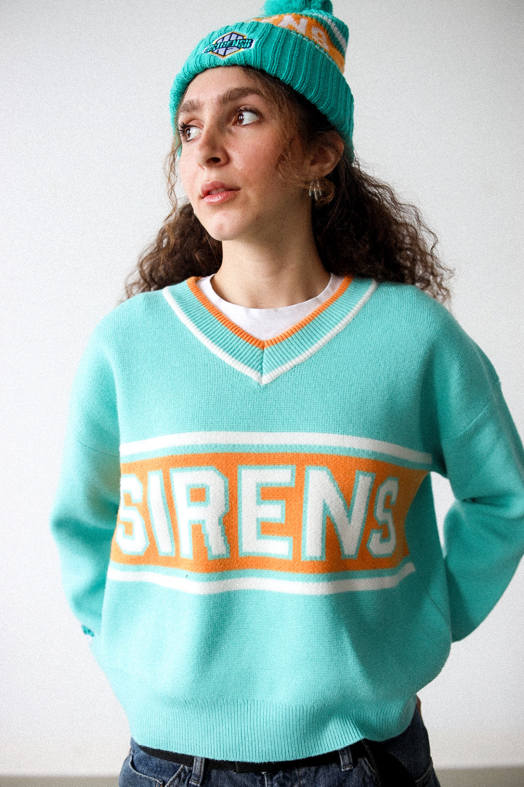 New York Sirens Womens V-Neck Knit Sweater - Teal