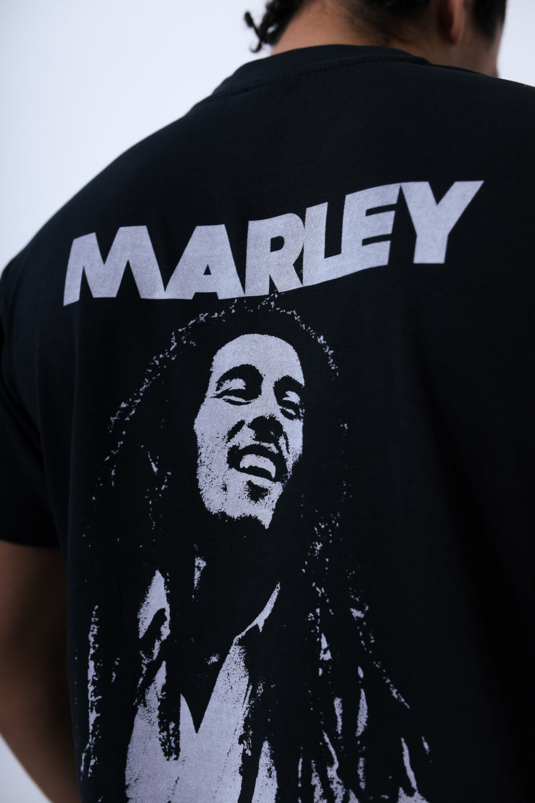 P/C x Bob Marley „Every Little Thing“ Schweres, stückgefärbtes T-Shirt – Schwarz