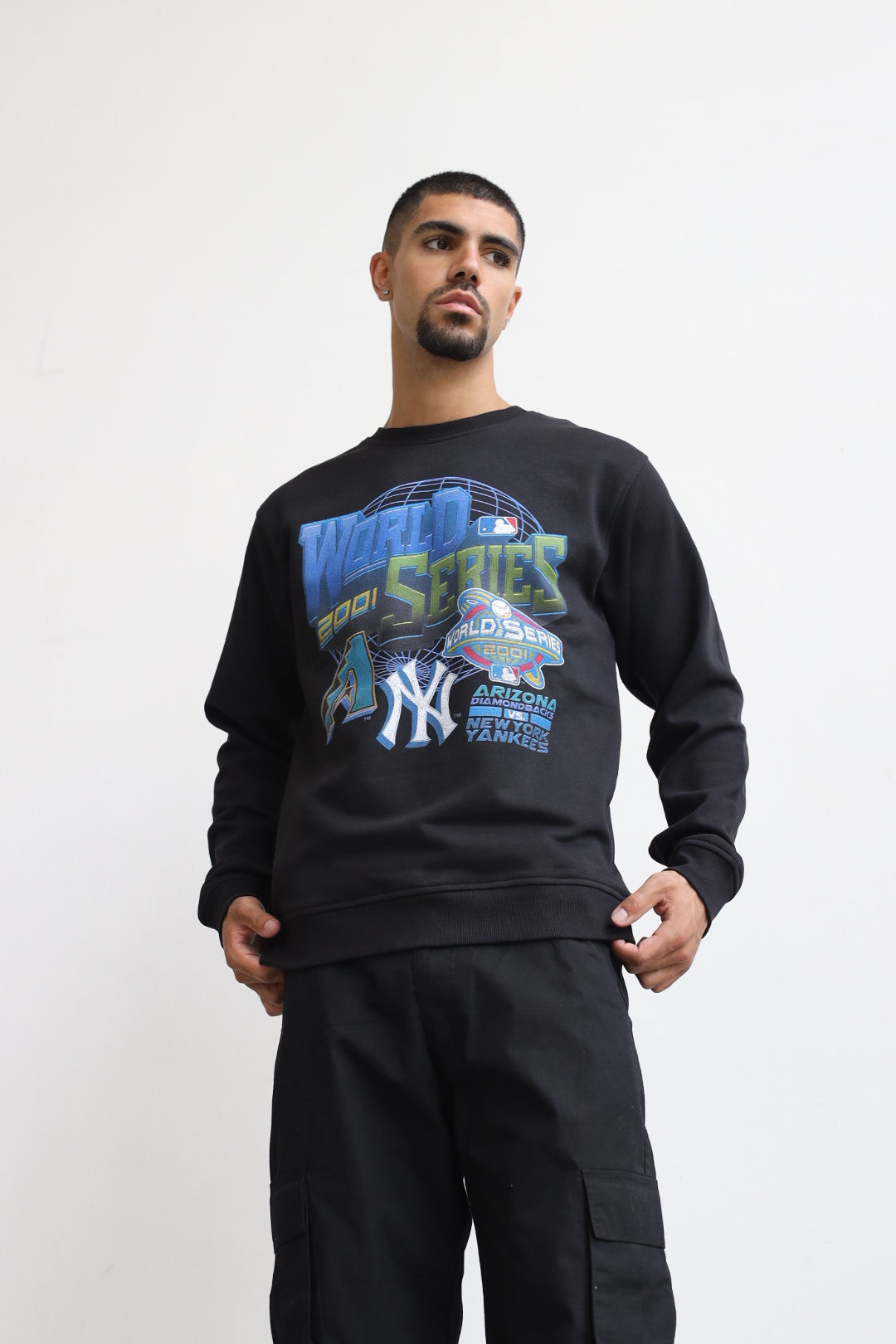 2001 World Series: Arizona Diamondbacks Vs. New York Yankees Crewneck - Black