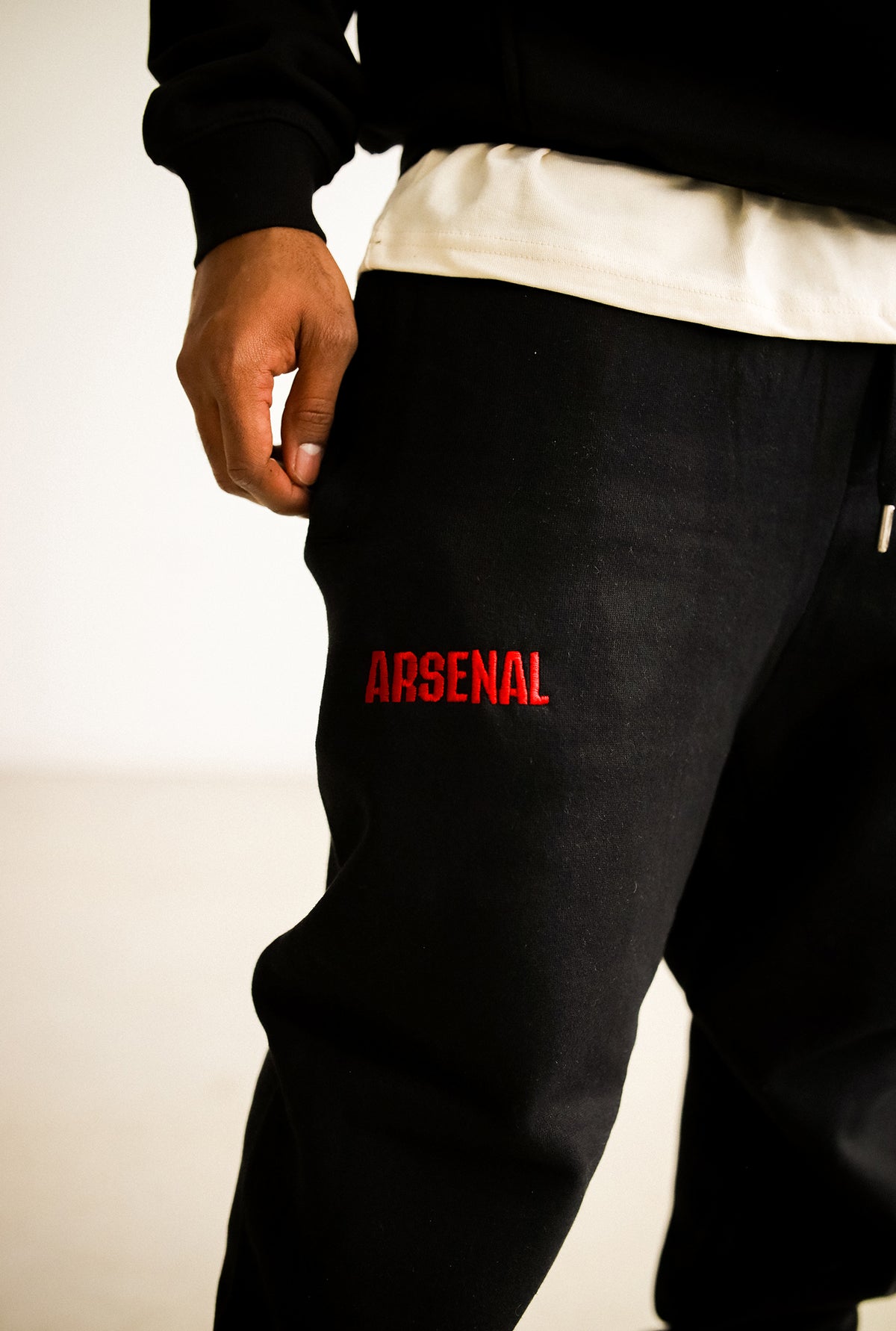 Arsenal FC Heavyweight Jogginghose – Schwarz