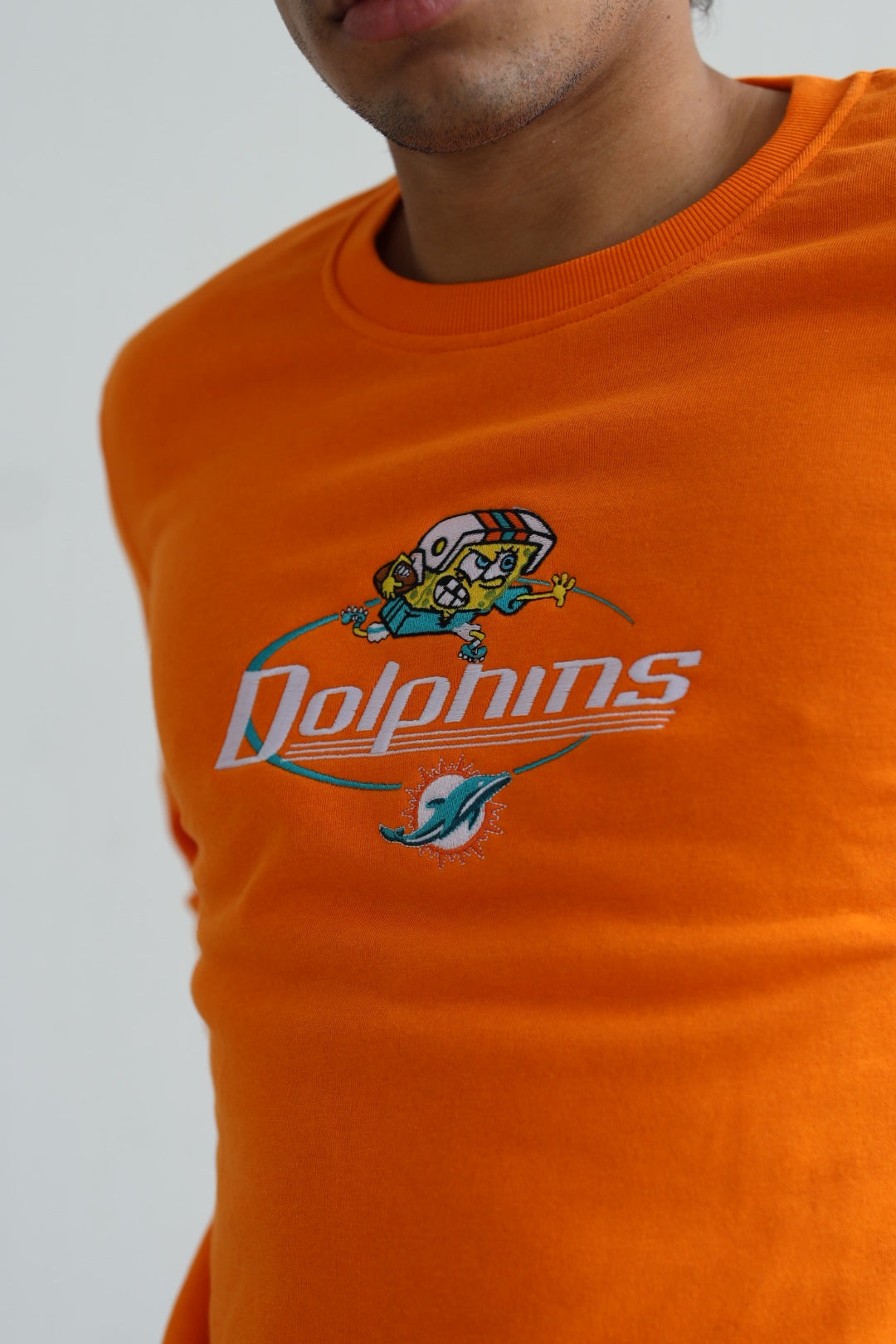 Pull ras du cou brodé NFL x Nickelodeon - Miami Dolphins