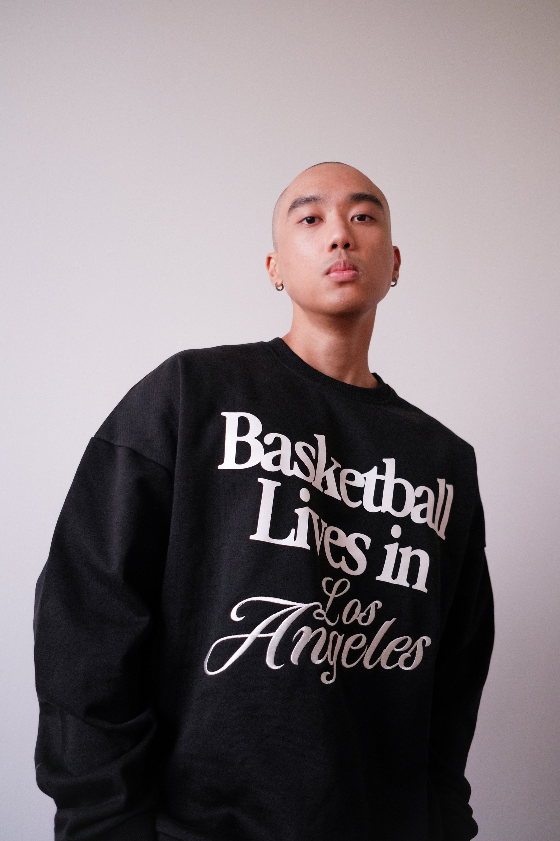 Basketball Lives in Los Angeles Super Heavy Crewneck - Off Black