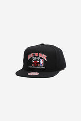 Chicago Bulls 91/92 B2B Champ Snapback HWC - Black