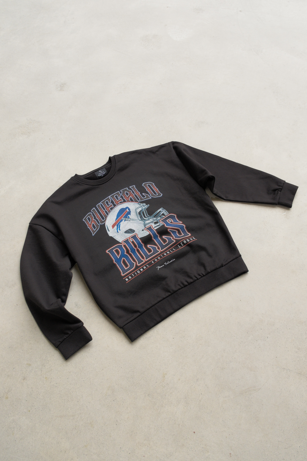 Buffalo Bills Helmet SuperHeavy™️ Crewneck - Off Black