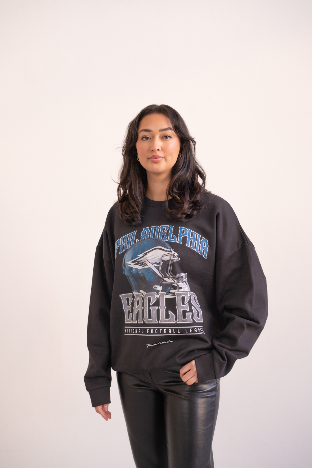 Philadelphia Eagles Helmet SuperHeavy™️ Crewneck - Off Black