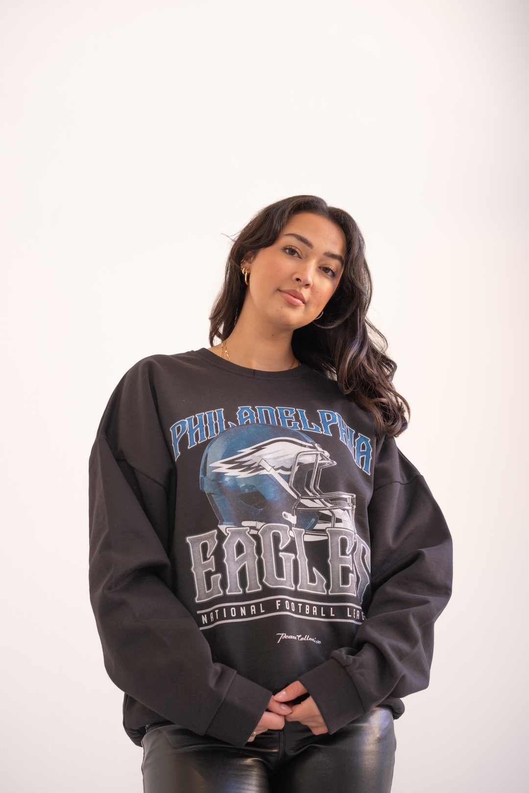 Philadelphia Eagles Helmet SuperHeavy™️ Crewneck - Off Black