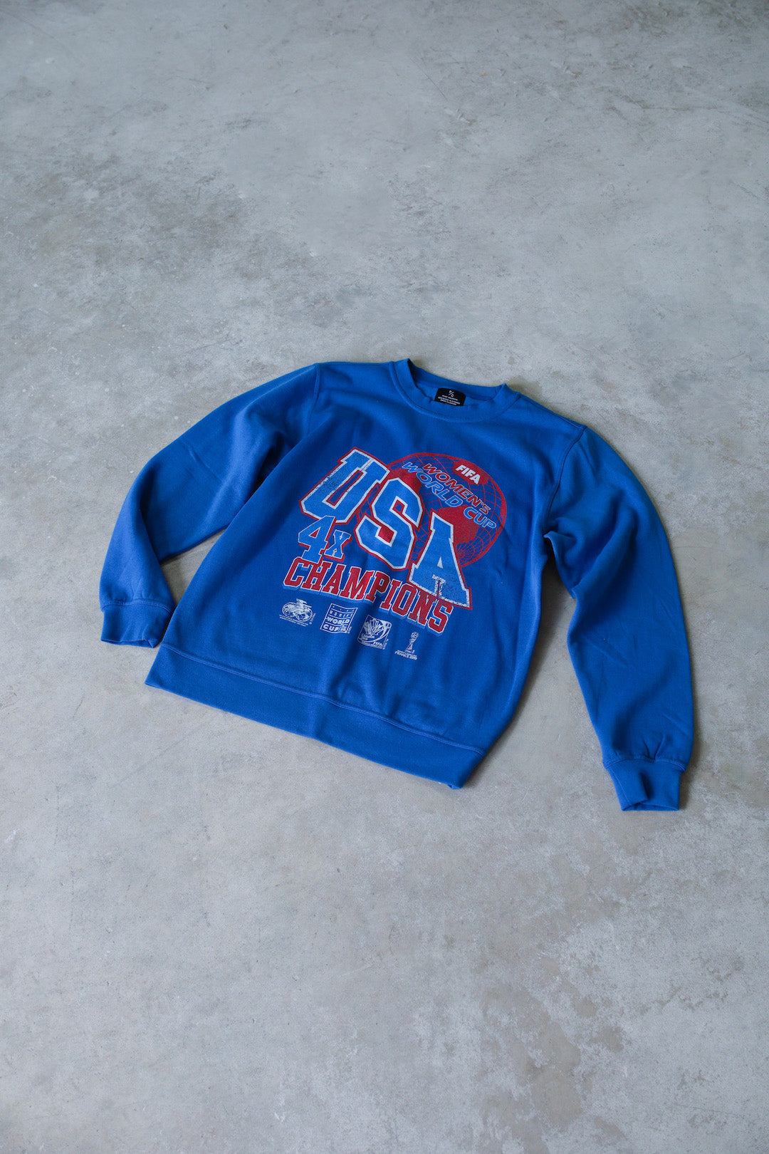 FIFA Historic Women’s World Cup Team USA Crewneck - Royal