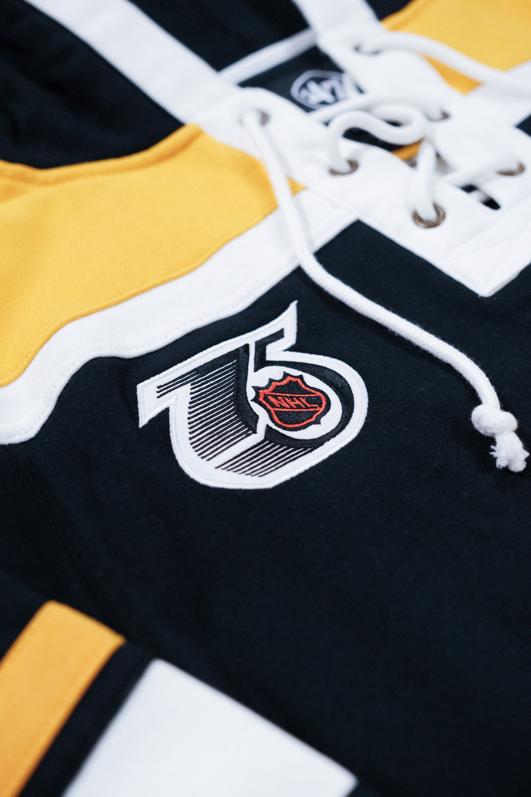 Boston Bruins Retro Freeze '47 Lacer Hoodie