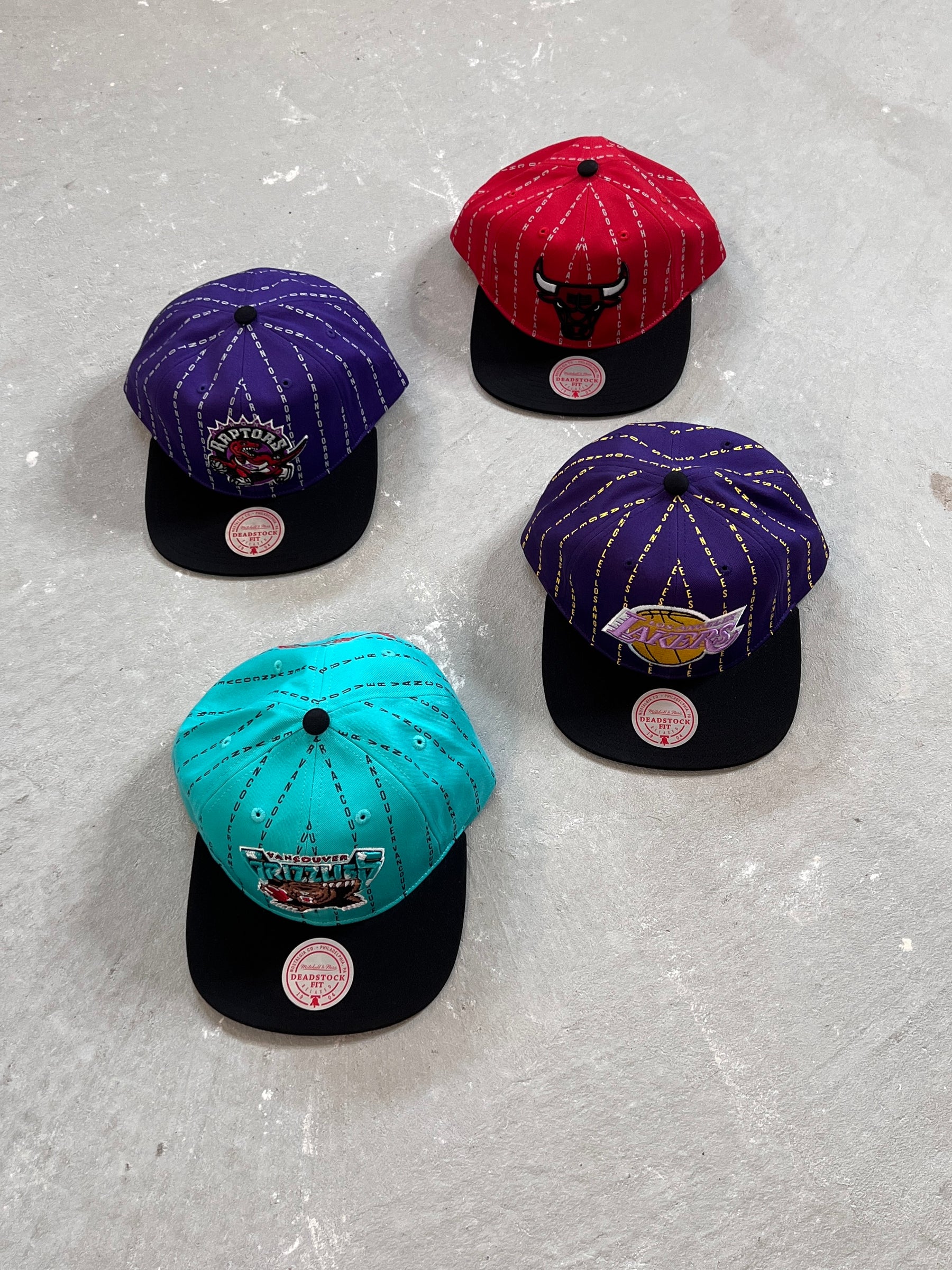 Vancouver Grizzlies City Pinstripe Deadstock Snapback - Teal