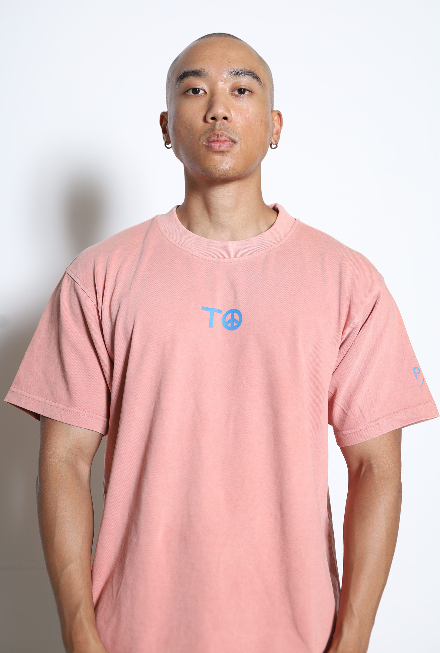 "Peace and Love" Script Heavyweight T-Shirt - Salmon