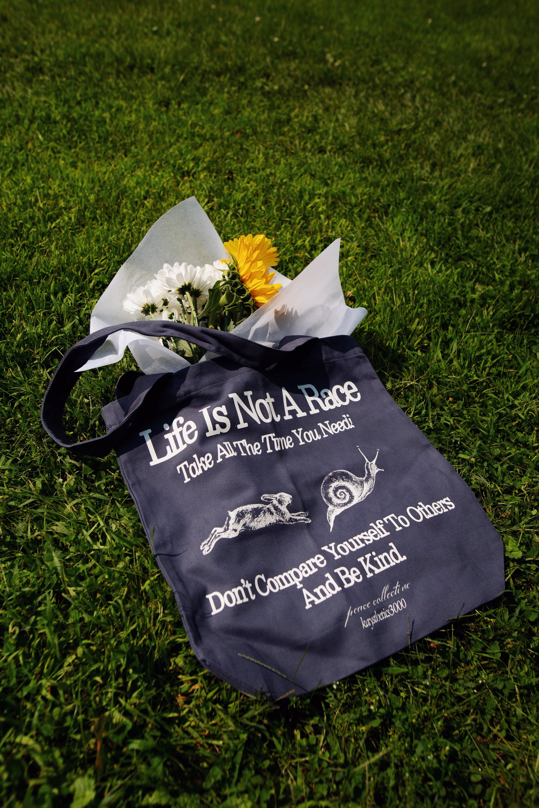 Life Is Not A Race Tote Bag - Navy