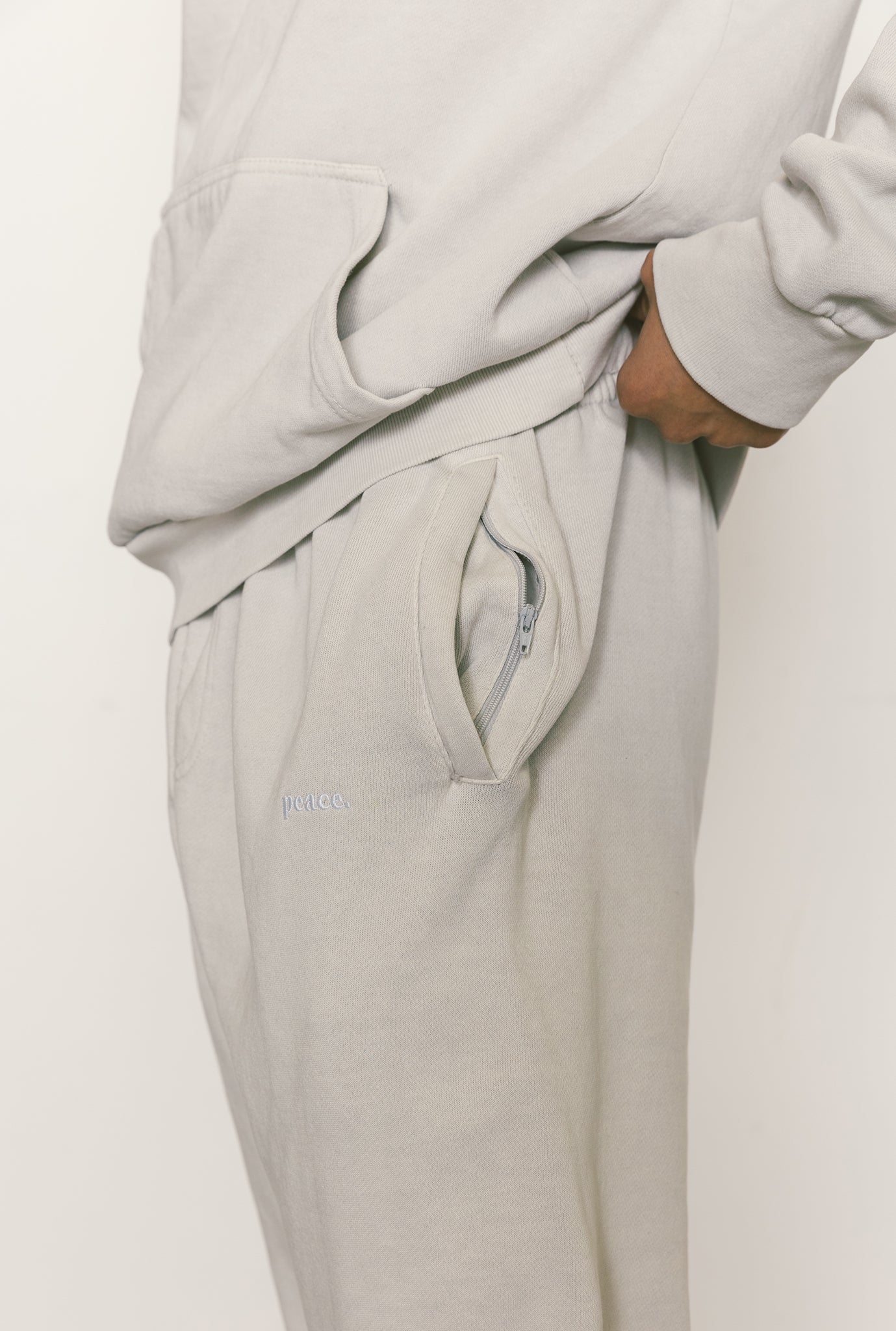 Peace Heavyweight Jogger - Ash