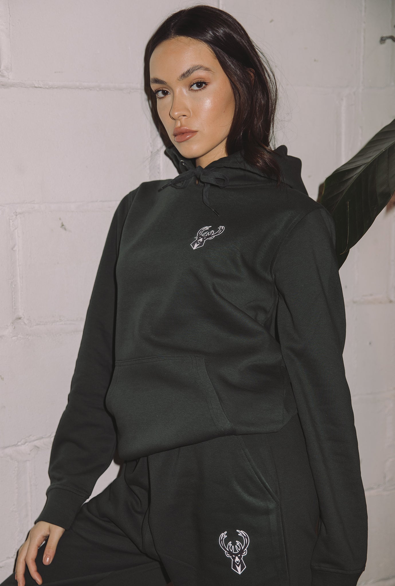 Milwaukee Bucks Logo Hoodie - Forest Green
