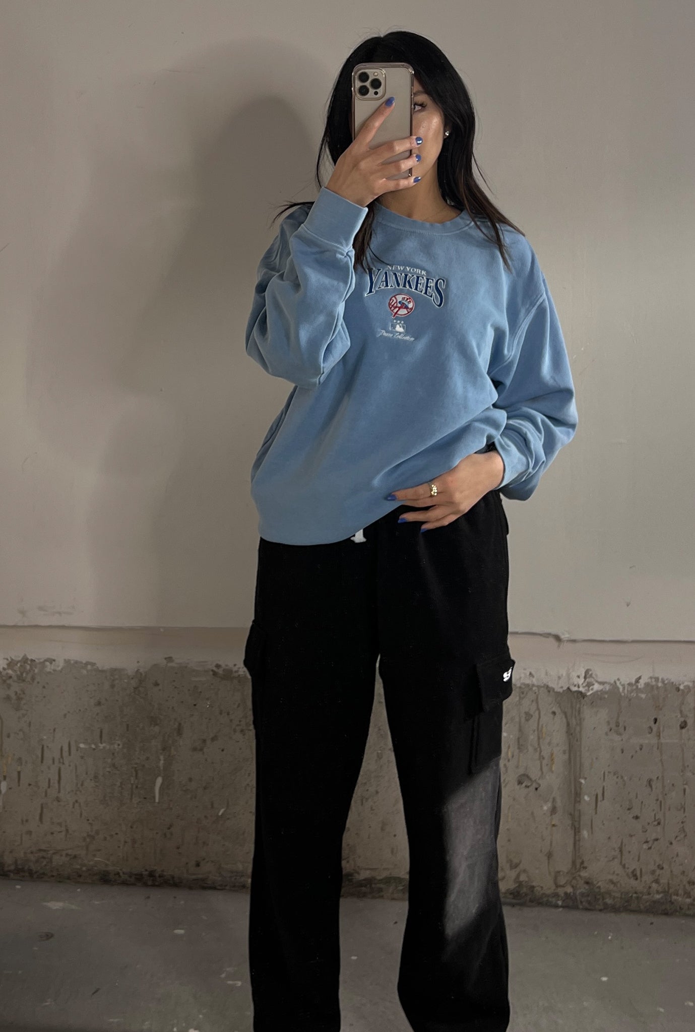 New York Yankees Vintage Embroidered Crewneck - Blue