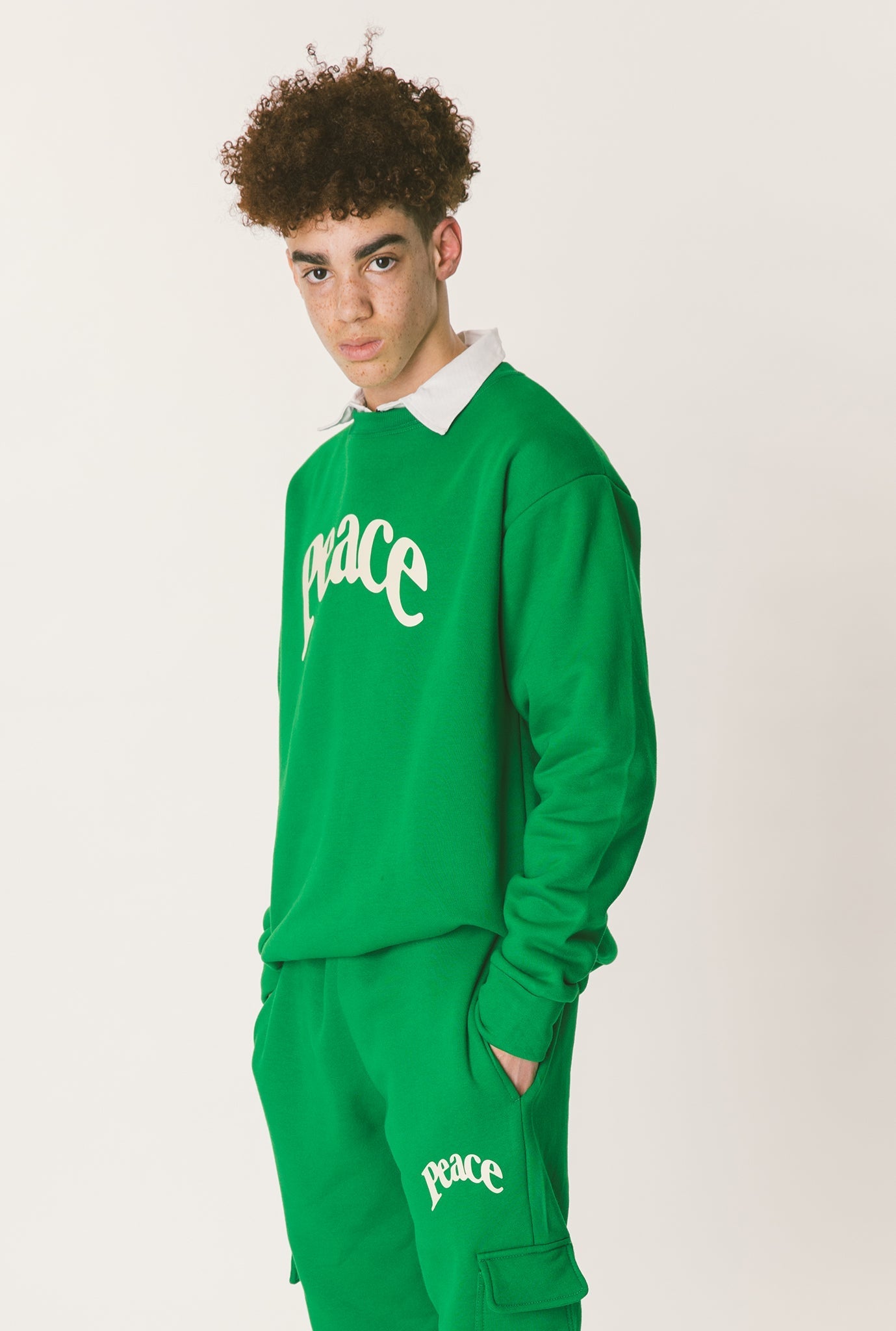Peace Oversized Cargo Jogger - Kelly Green