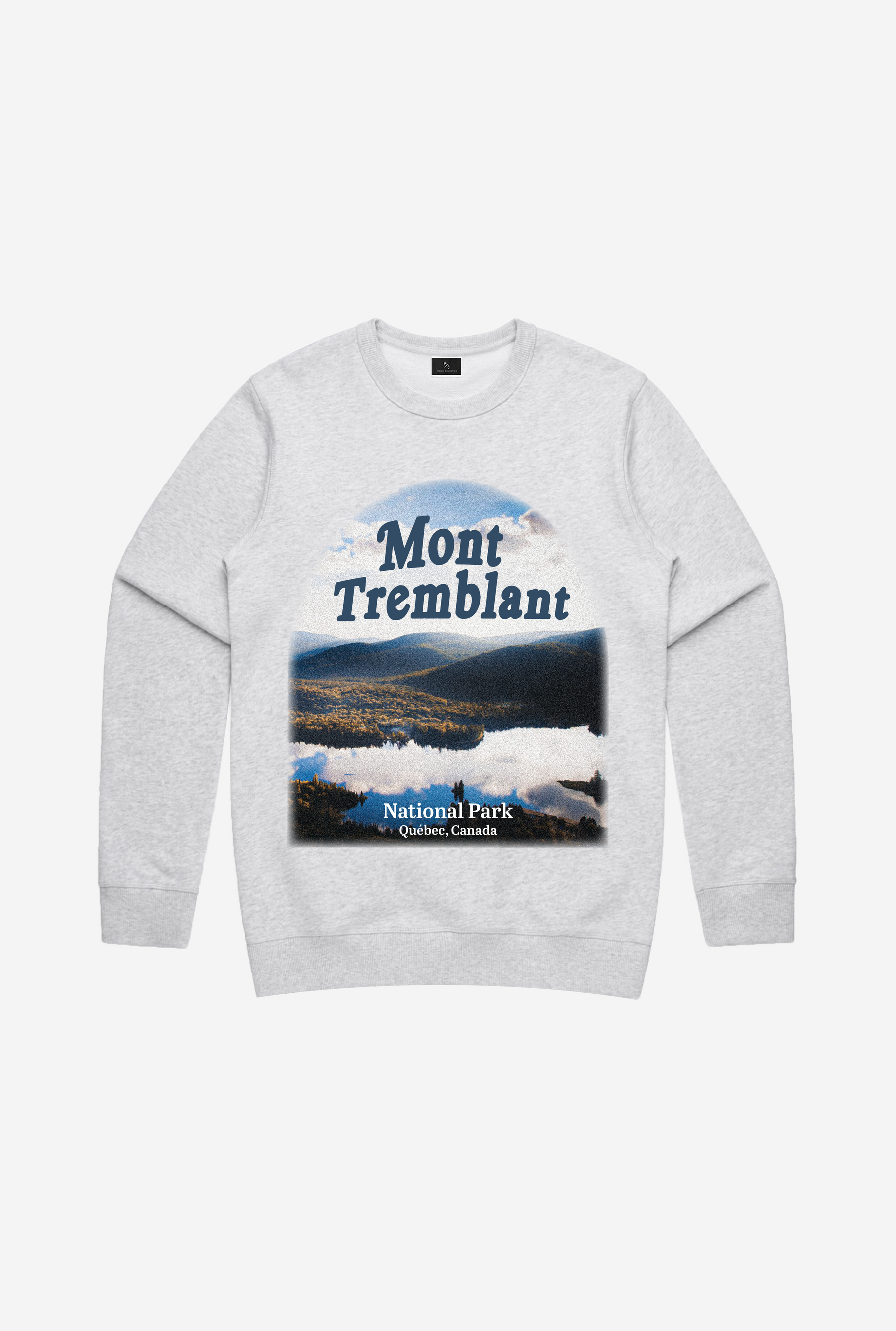 Mont Tremblant Post Card Crewneck - Grey