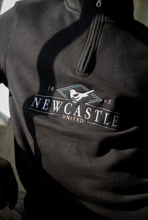 Newcastle United Vintage Quarter Zip - Black
