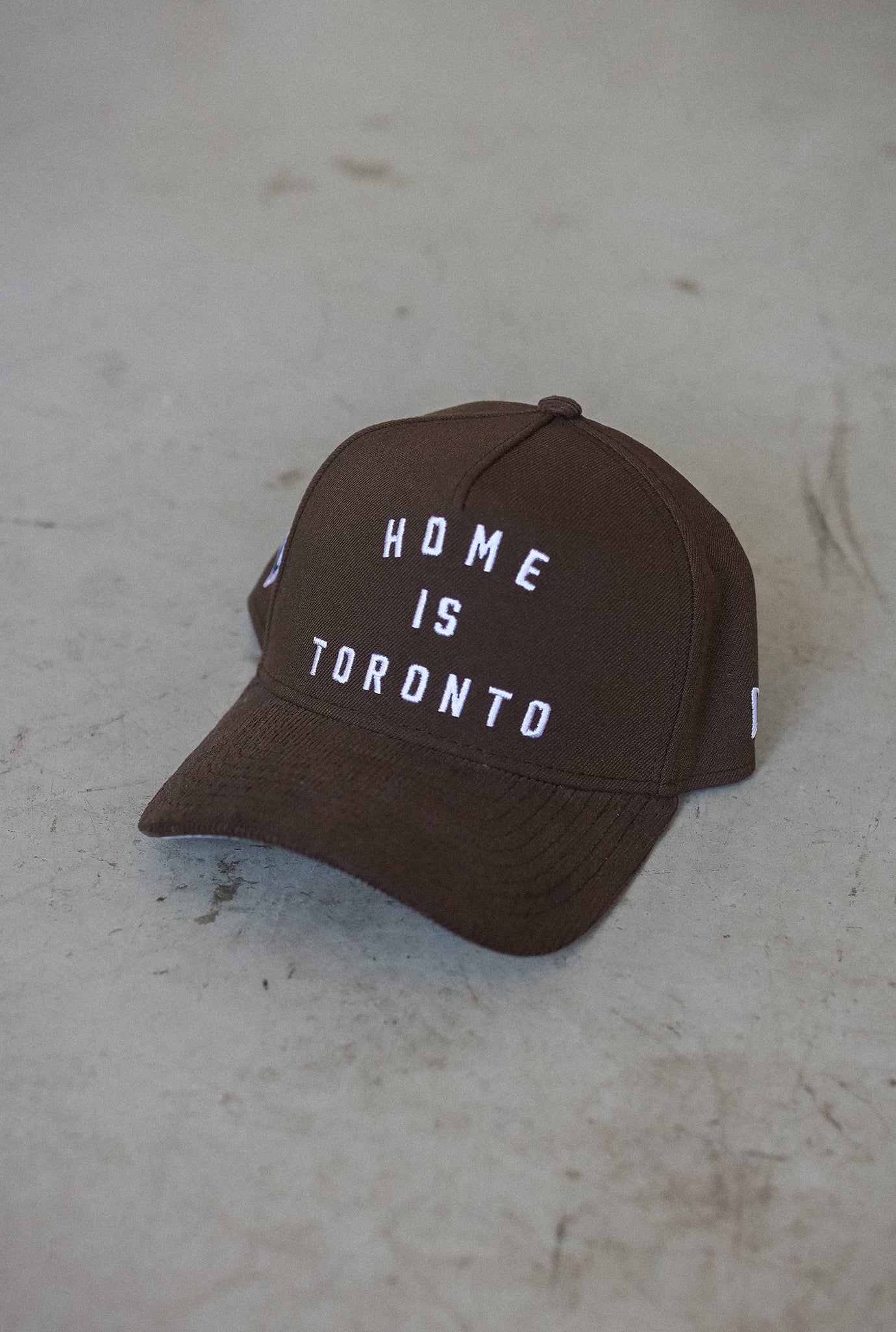Toronto Blue Jays Home 9FORTY Adjustable Cap - Walnut