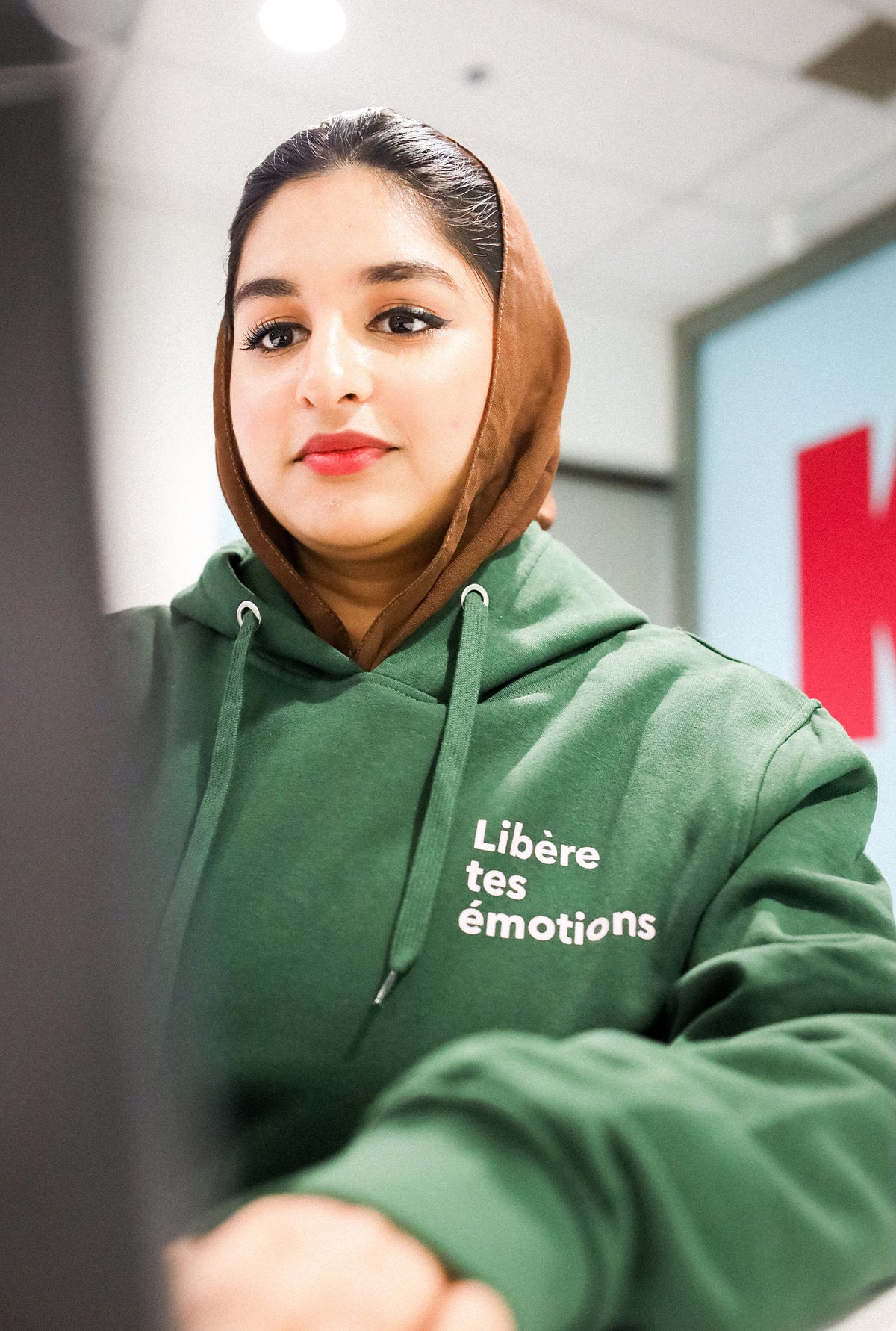 Kids Help Phone Libère Tes Émotions Hoodie - Forest Green