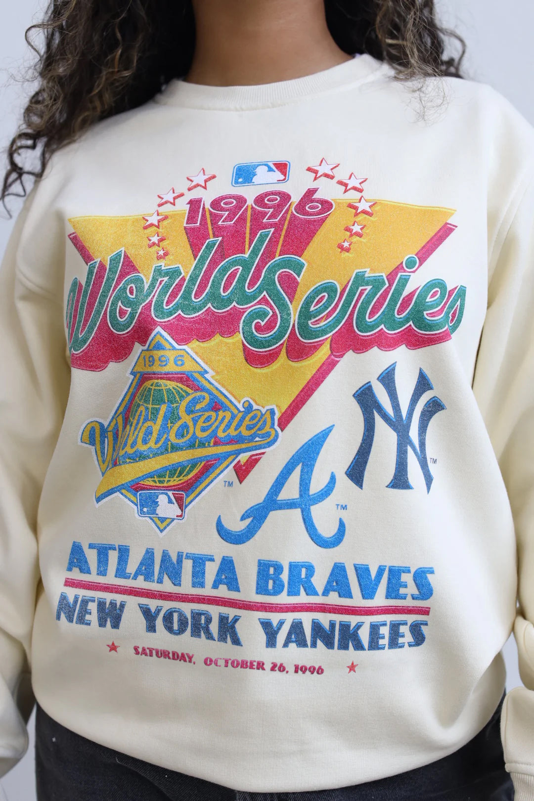 1996 World Series: Atlanta Braves Vs. New York Yankees Crewneck - Ivory