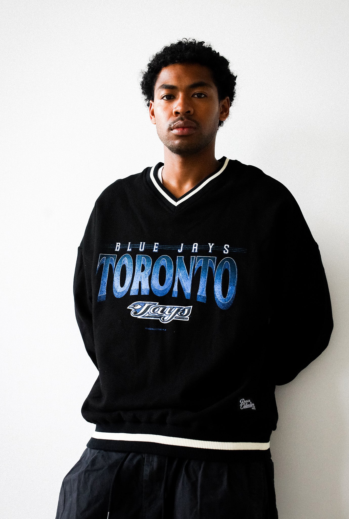 Toronto Blue Jays V-Ausschnitt, schweres Rundhals-Sweatshirt – Schwarz