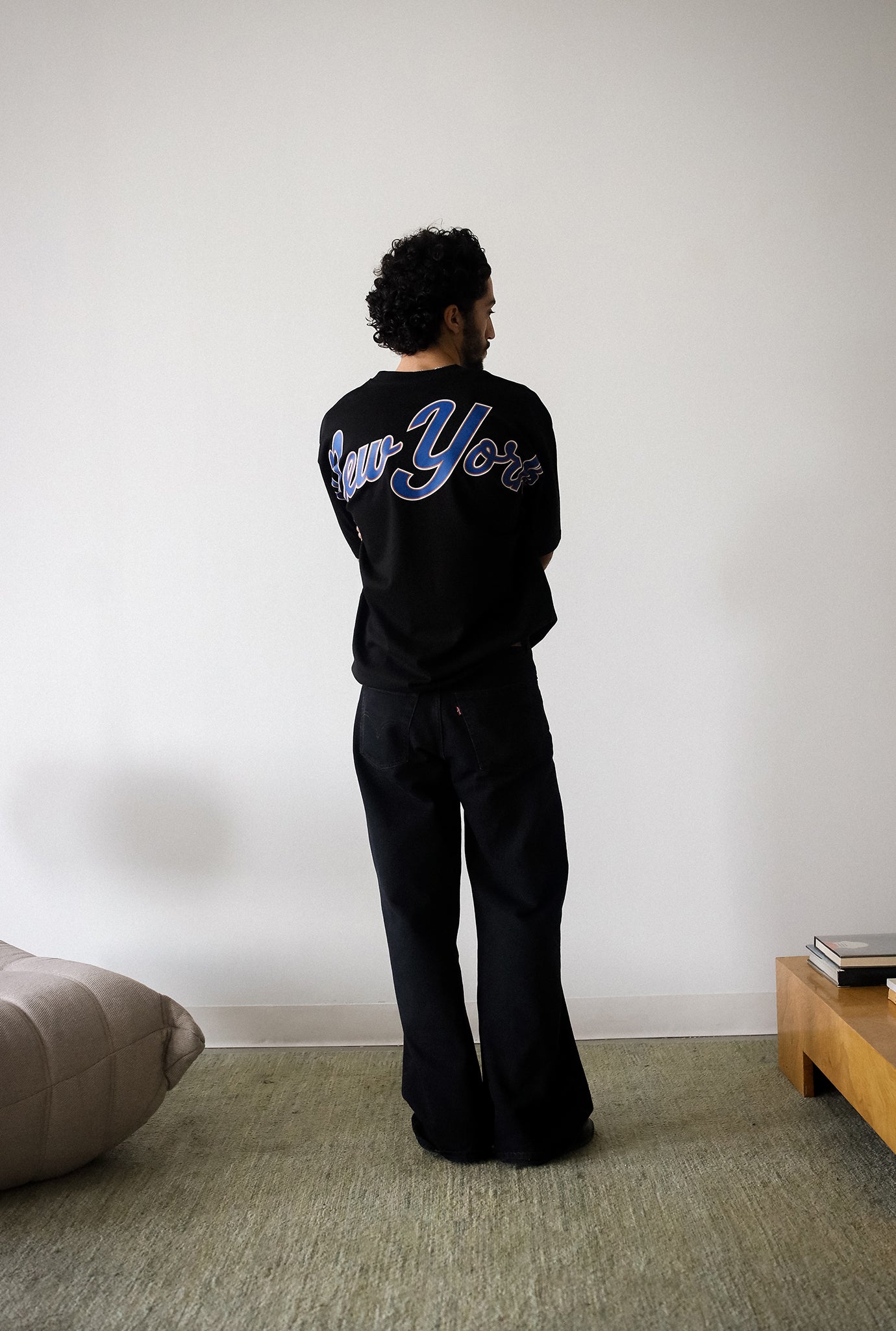 New York Knicks Spirit Heavyweight T-Shirt - Black