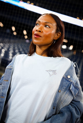 Toronto Blue Jays x Hazel Mae Cropped T-Shirt - Baby Blue