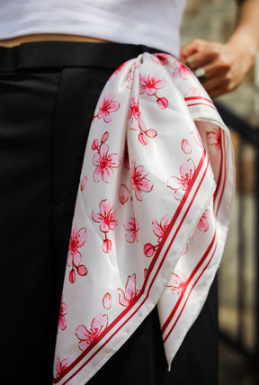 Toronto Road Trip Scarf - Ivory