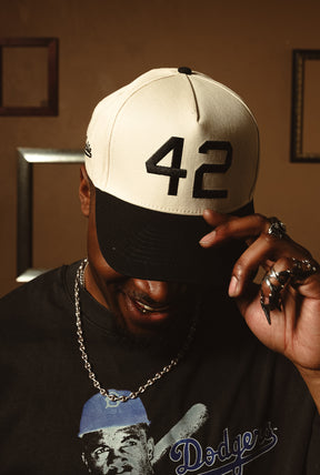 P/C x Jackie Robinson: Until All of Us are Free Dad Cap - Elfenbein/Schwarz
