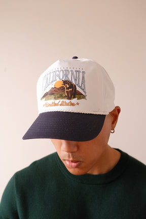 California Grizzly Vintage Golfer - White/Navy