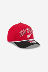 Detroit Red Wings 9FORTY M-Crown Cap - Red