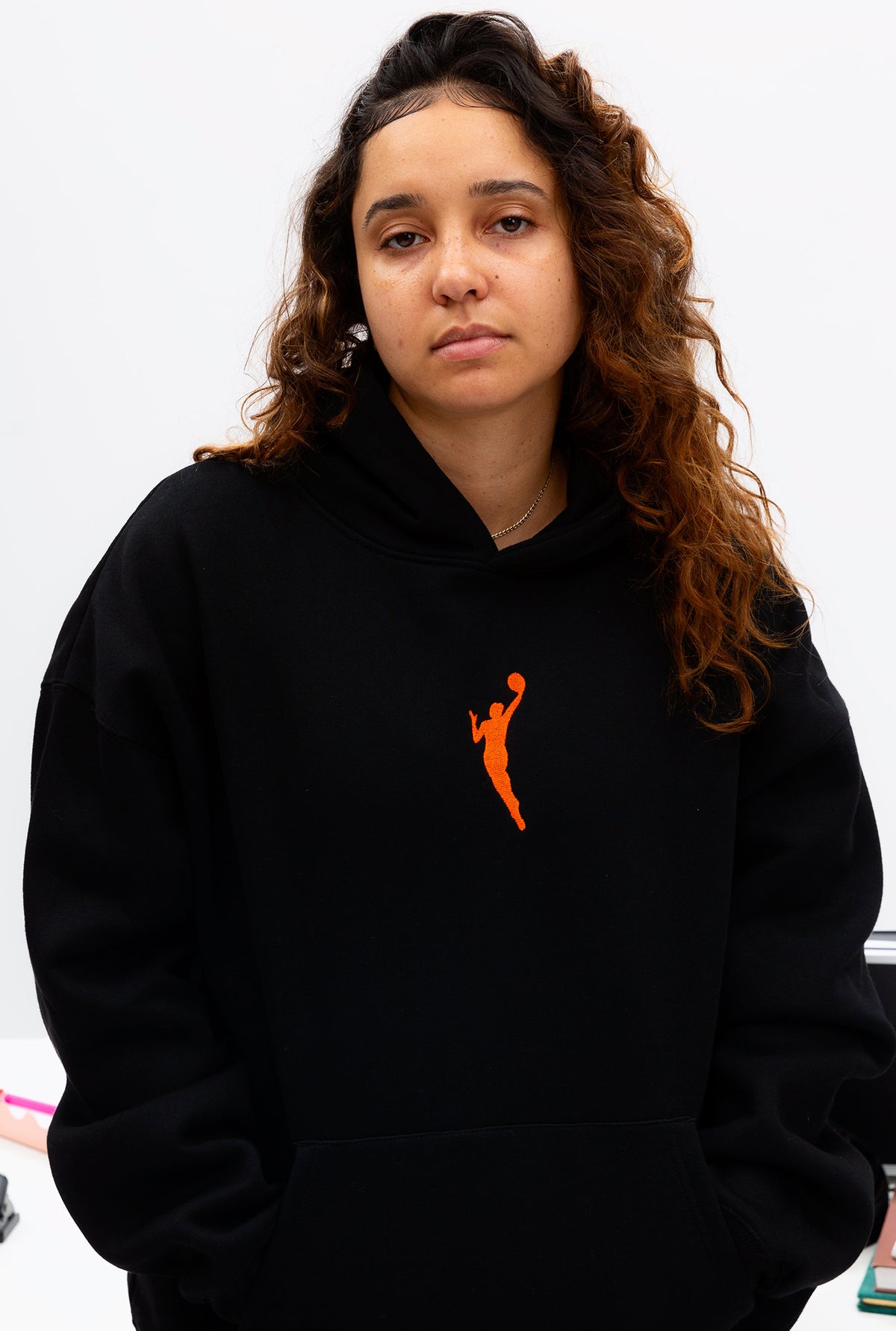 Sweat à capuche épais de la WNBA League - Noir
