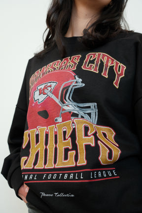 Kansas City Chiefs Helmet SuperHeavy™️ Crewneck - Off Black