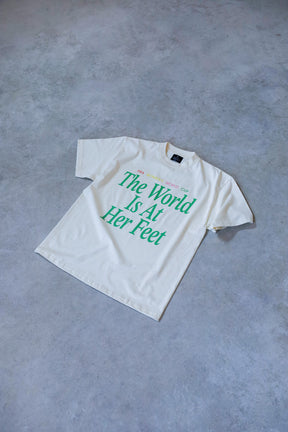 The World is at Her Feet Heavyweight T-Shirt - Natural