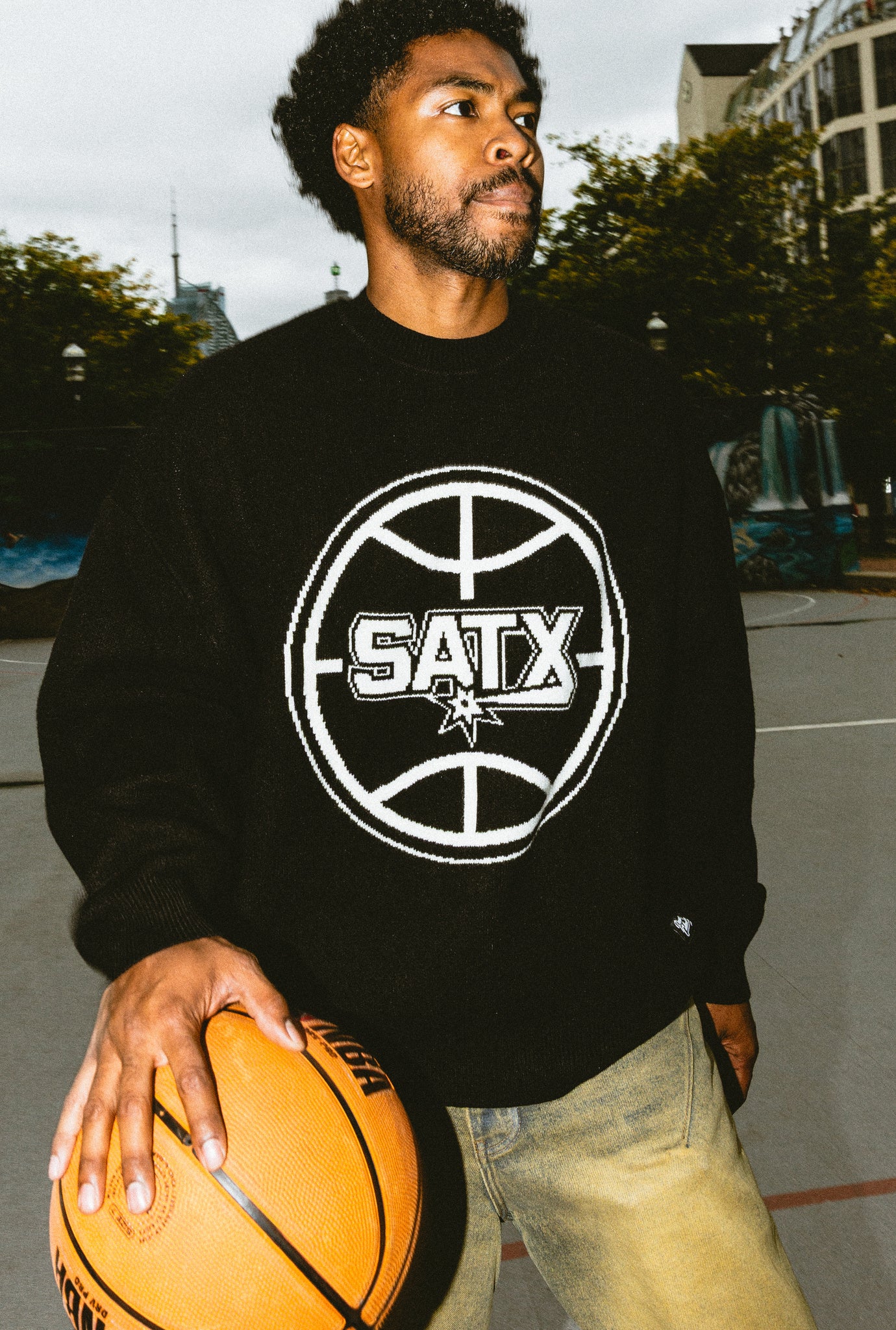 San Antonio Spurs Oversized Knit Sweater - Black