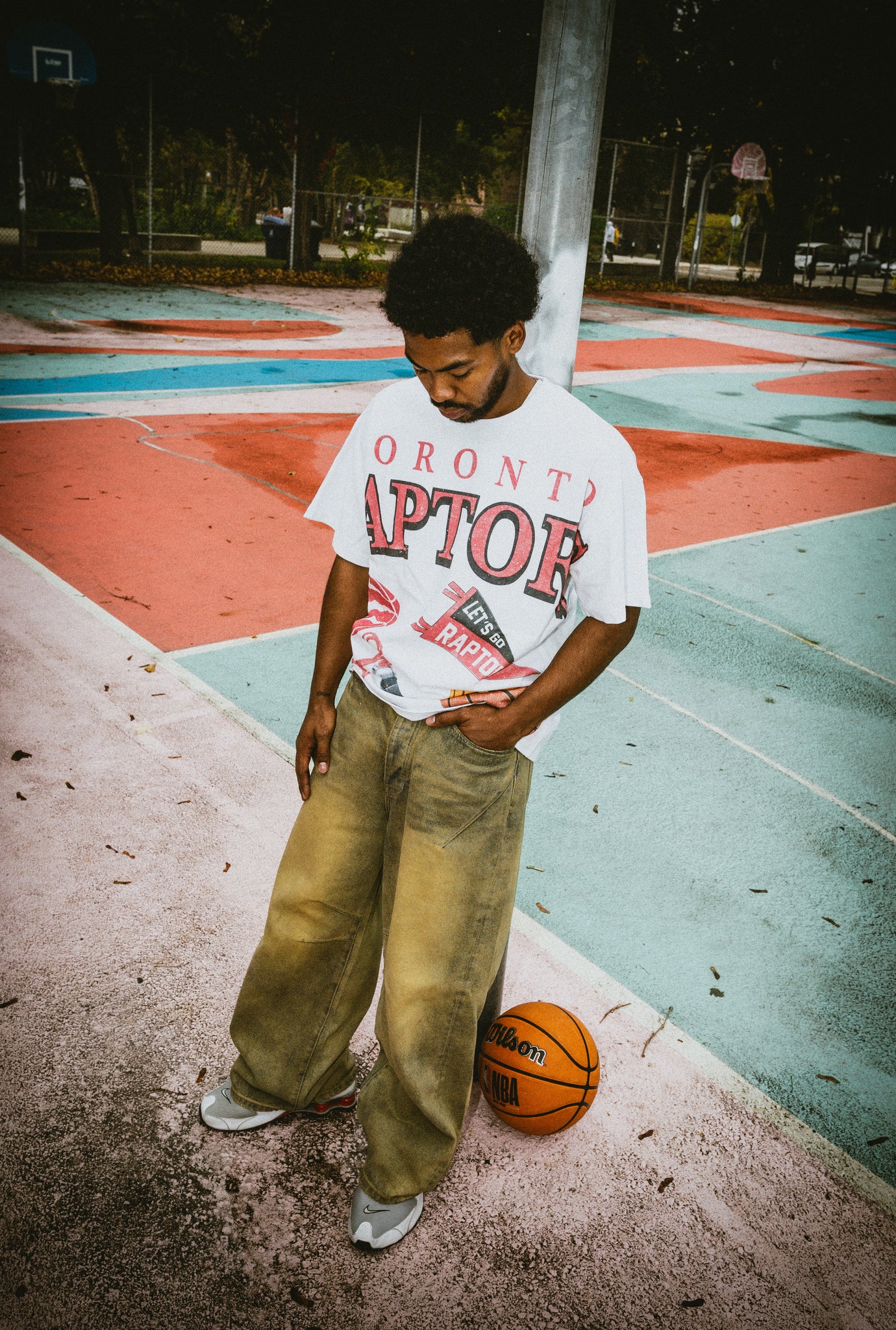 Toronto Raptors Vintage Clubhouse: 90's Icon Heavyweight T-Shirt - White
