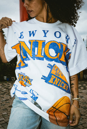 New York Knicks Vintage Clubhouse: 90's Icon Heavyweight T-Shirt - White