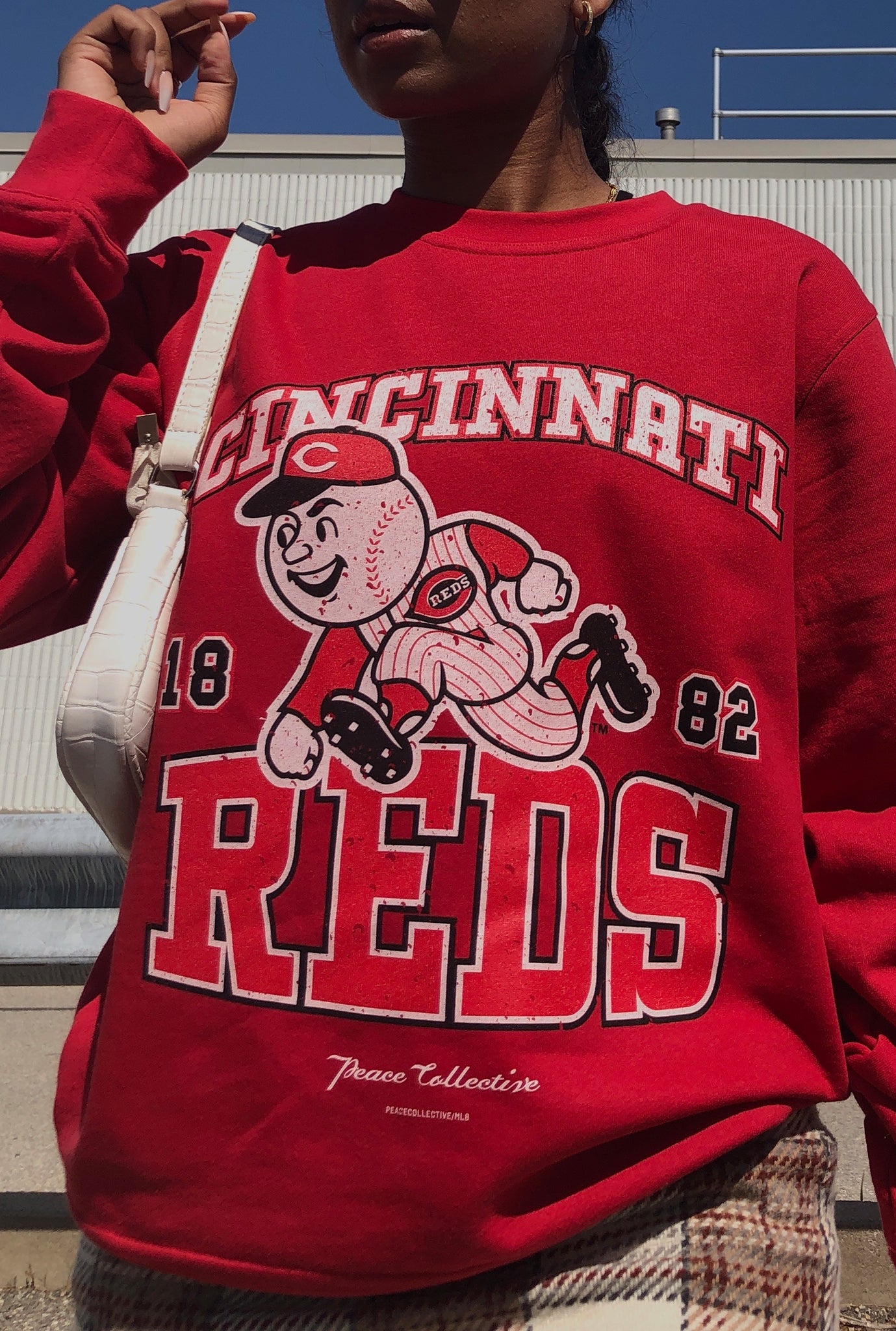 Cincinnati Reds Vintage Washed Crewneck - Red