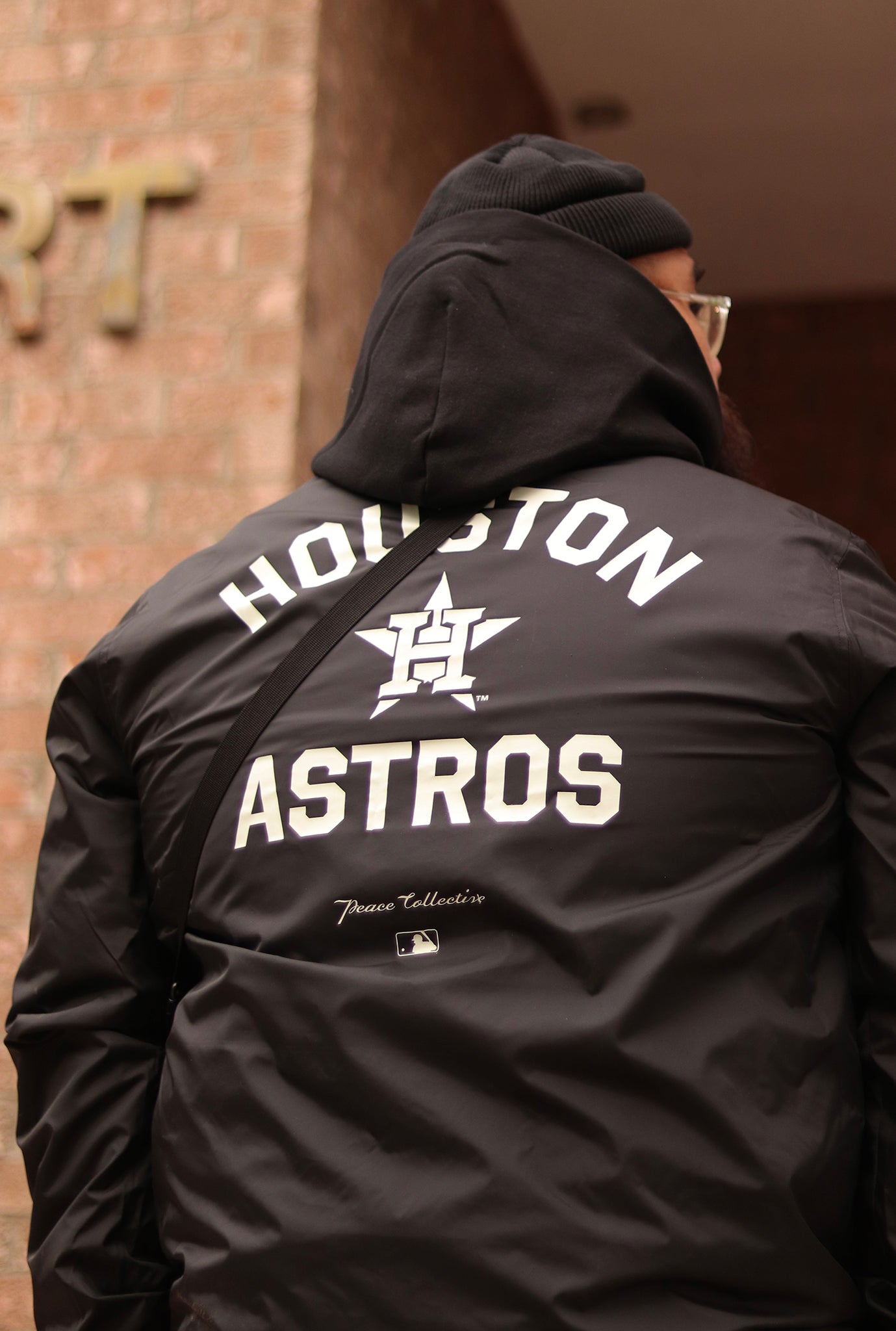 Houston Astros Essential Coach Jacket - Black