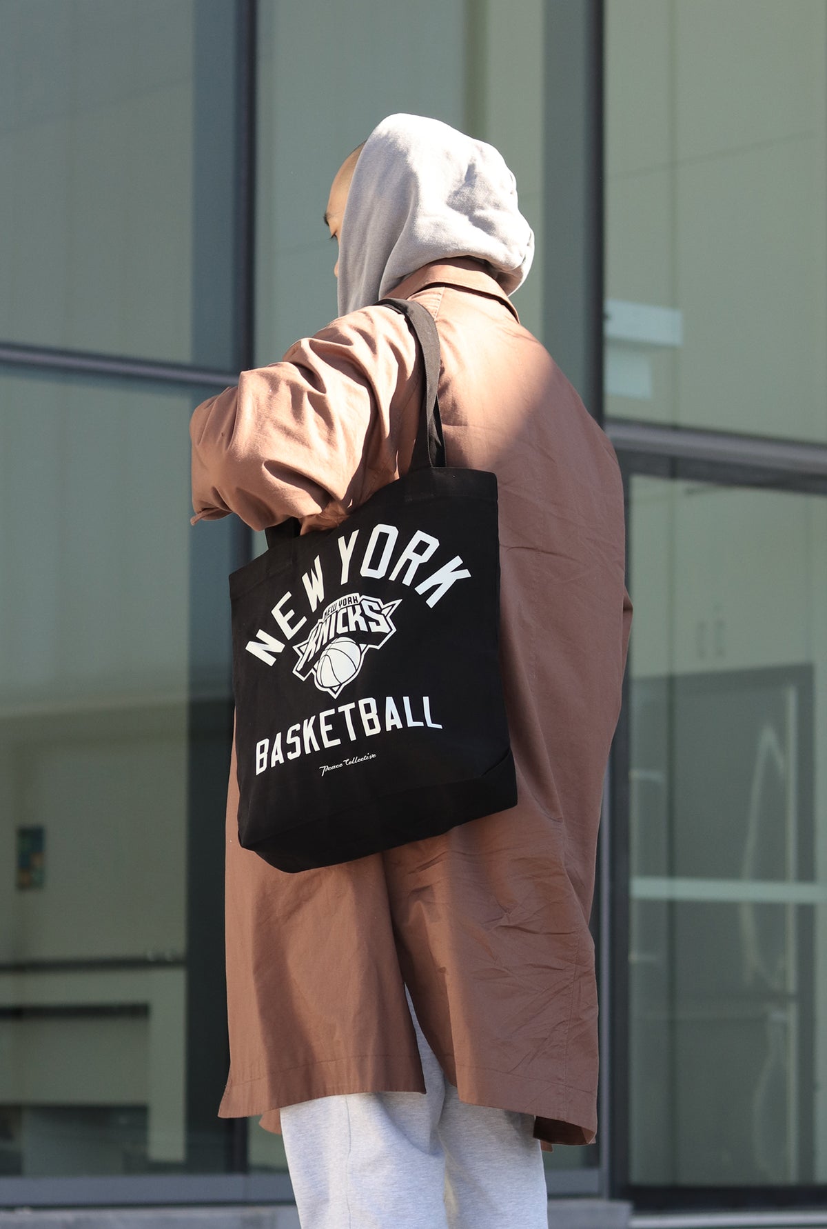 New York Knicks Tote Bag - Black