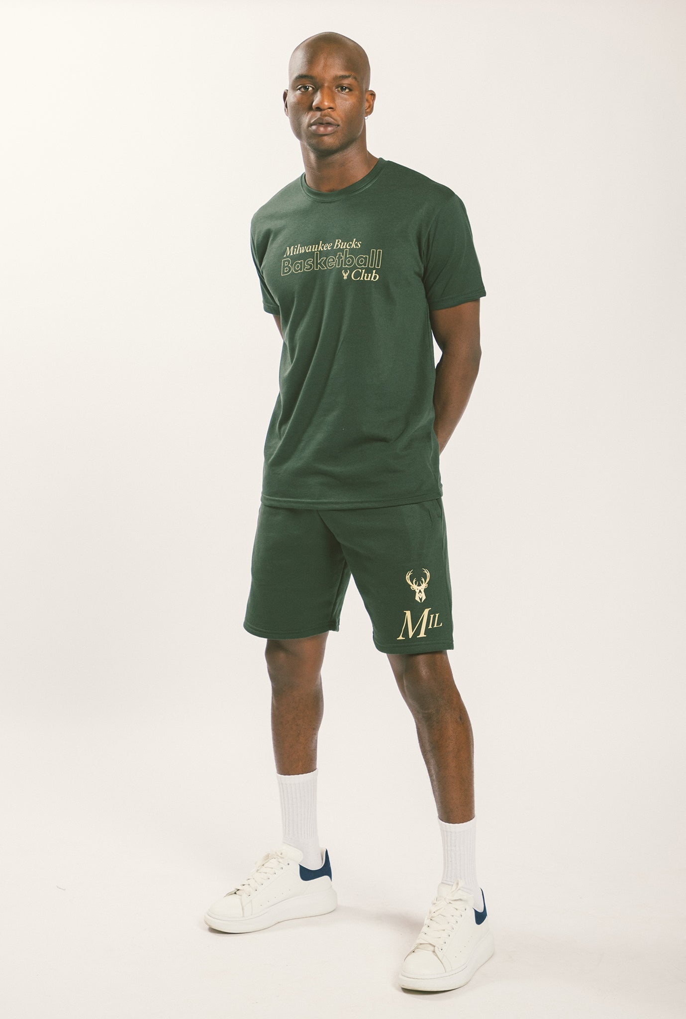 Milwaukee Bucks Basketball Premium T-Shirt - Forest Green