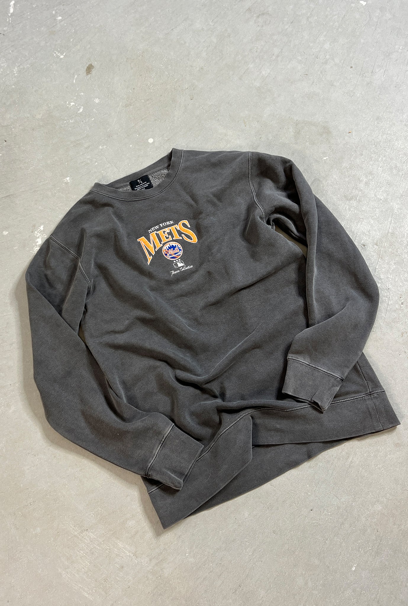 New York Mets Vintage Embroidered Crewneck - Black
