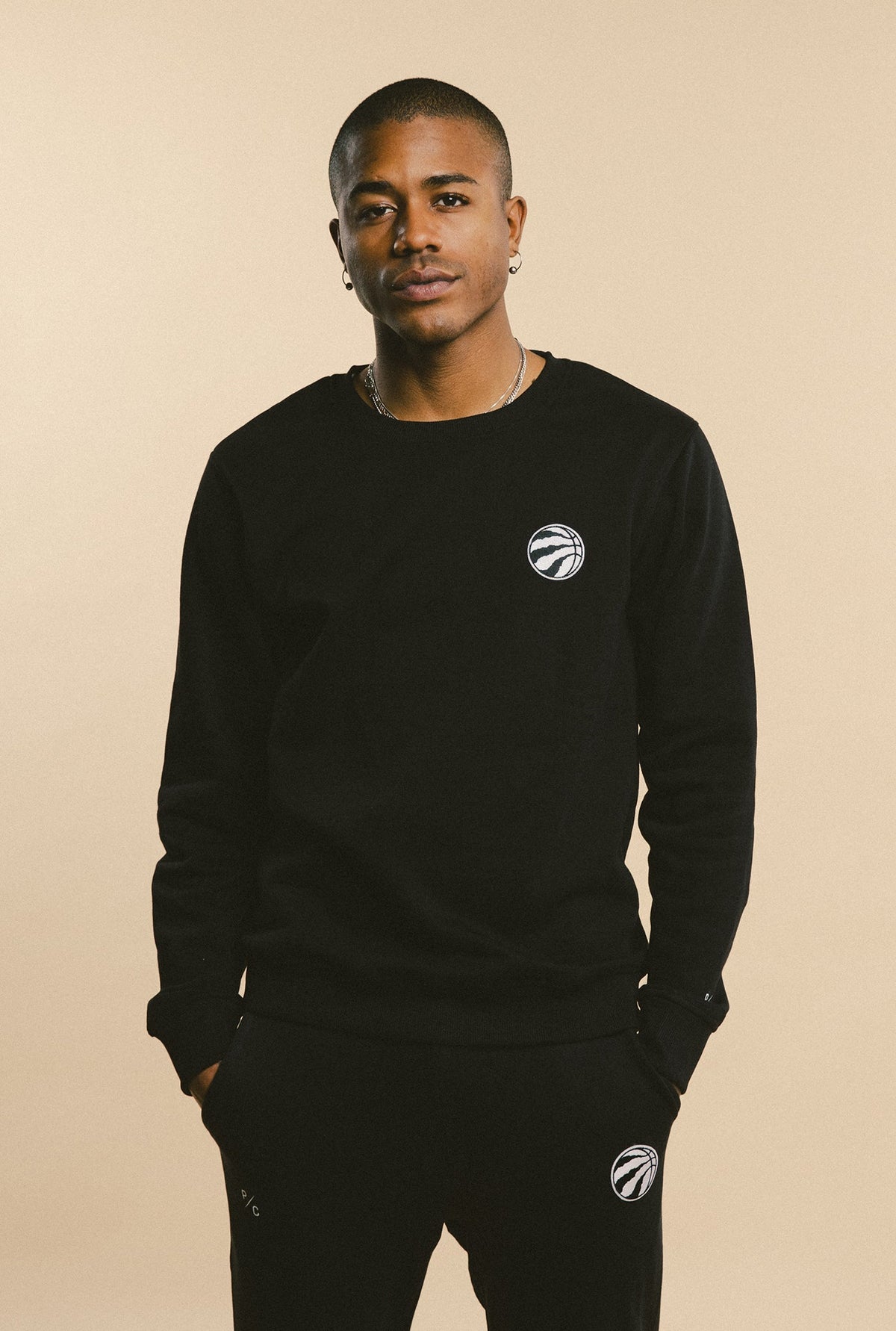 Toronto Raptors Logo Crewneck - Black