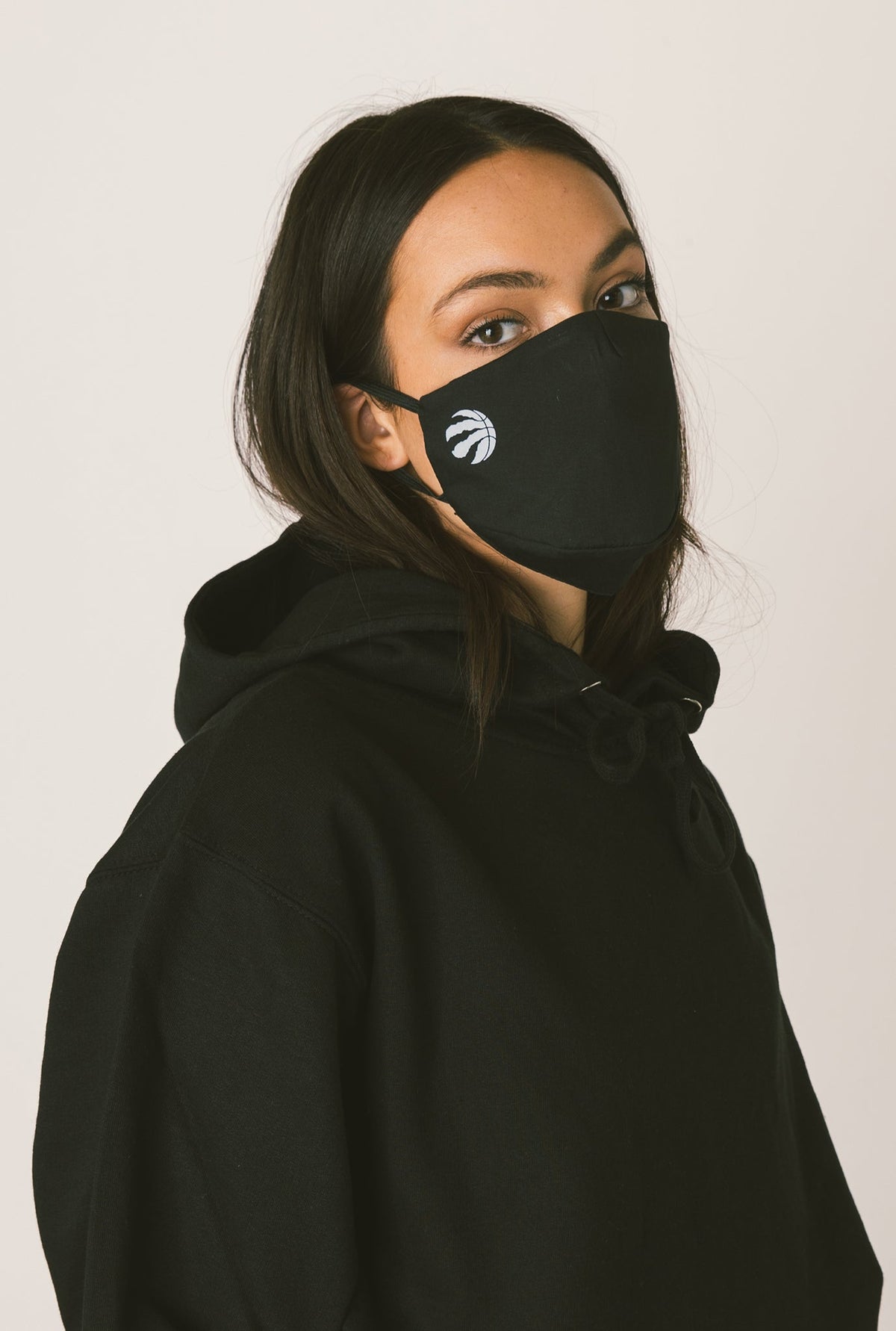Gesichtsmaske mit Logo der Toronto Raptors – Schwarz
